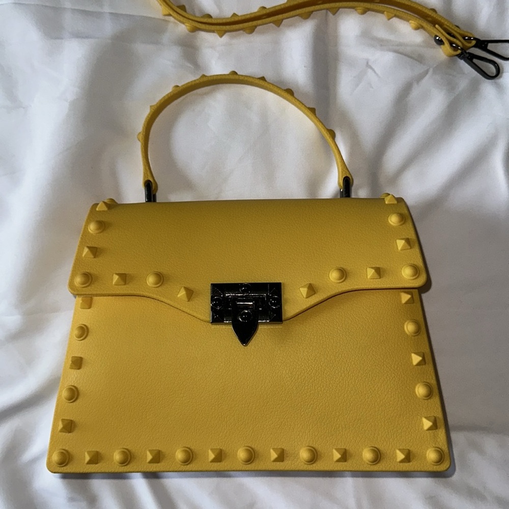 Yellow Purse - Picture 7 of 10